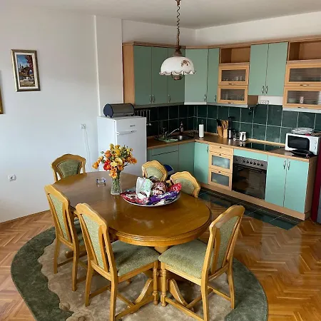 Askonak Centar 아파트 *