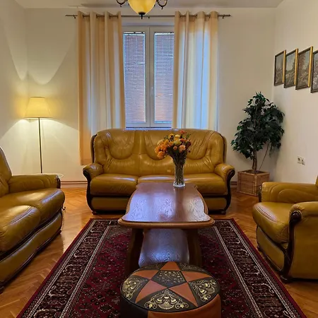 아파트 Askonak Centar *