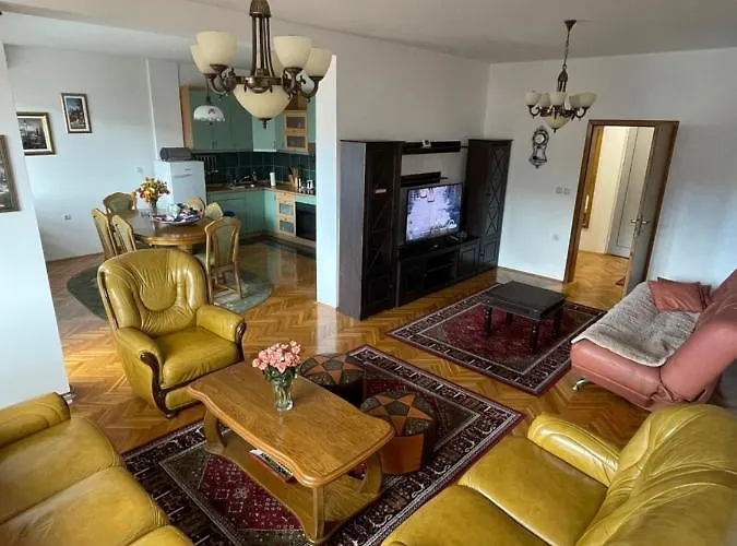 شقة Askonak Centar